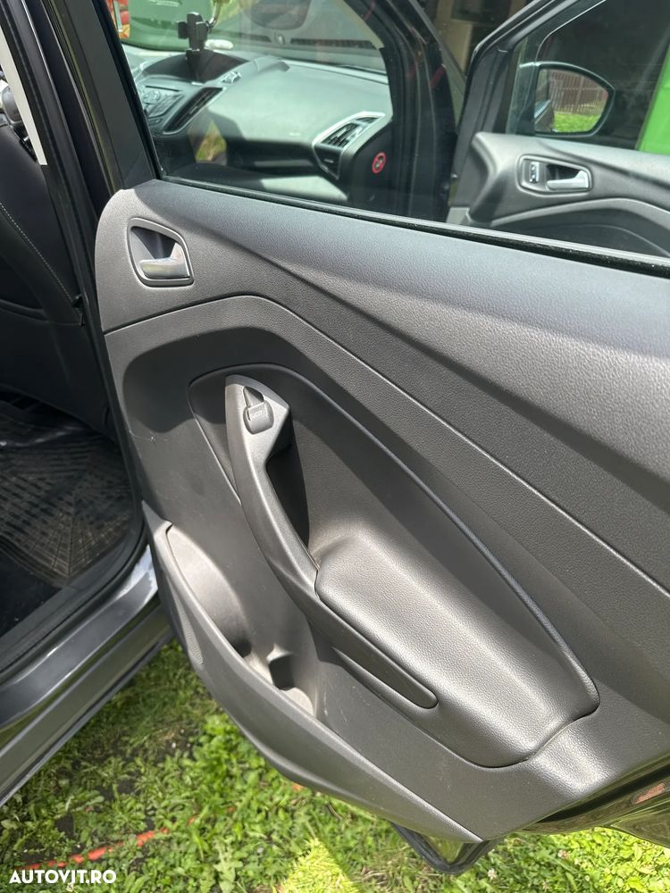 Ford Kuga 2.0 TDCi 4WD Titanium - 23