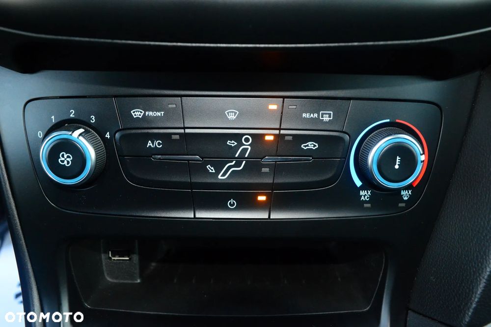 Ford Focus 2.0 TDCi ST-Line ASS PowerShift - 21