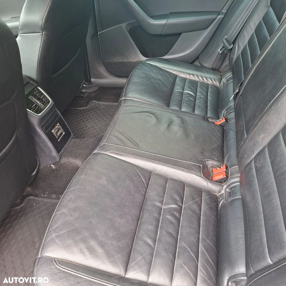 Skoda Octavia 1.6 TDI DSG Ambition - 4