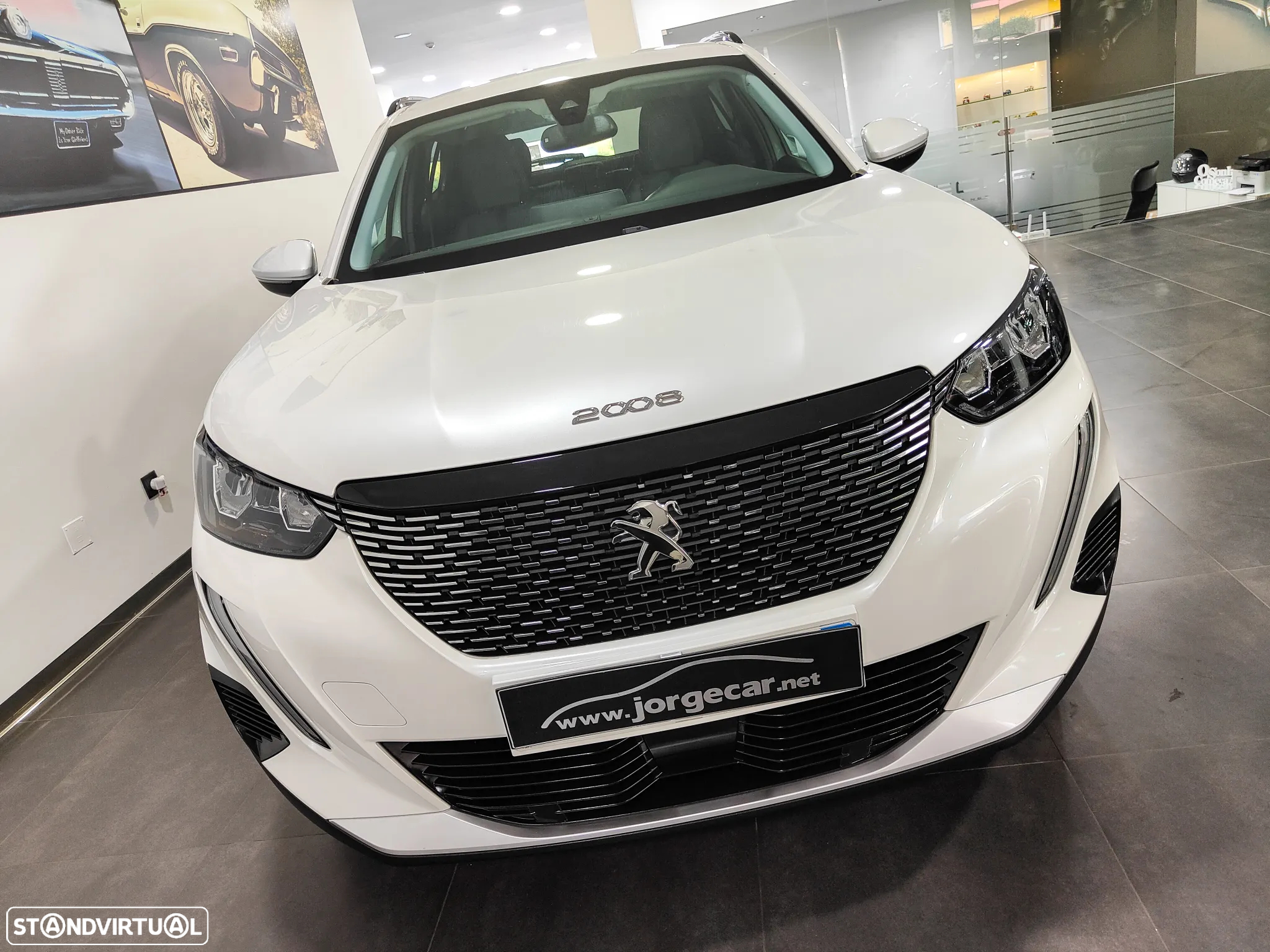 Peugeot 2008 1.2 PureTech Allure - 24