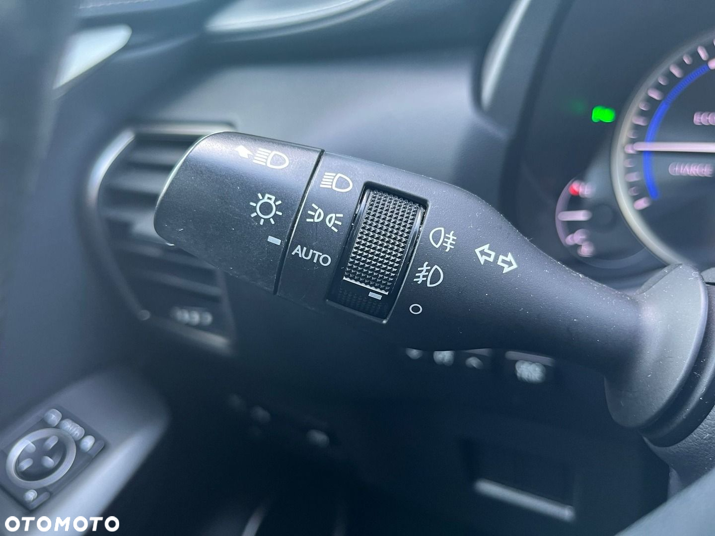 Lexus NX - 29