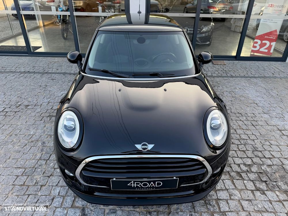 MINI 3 Portas One D - 12