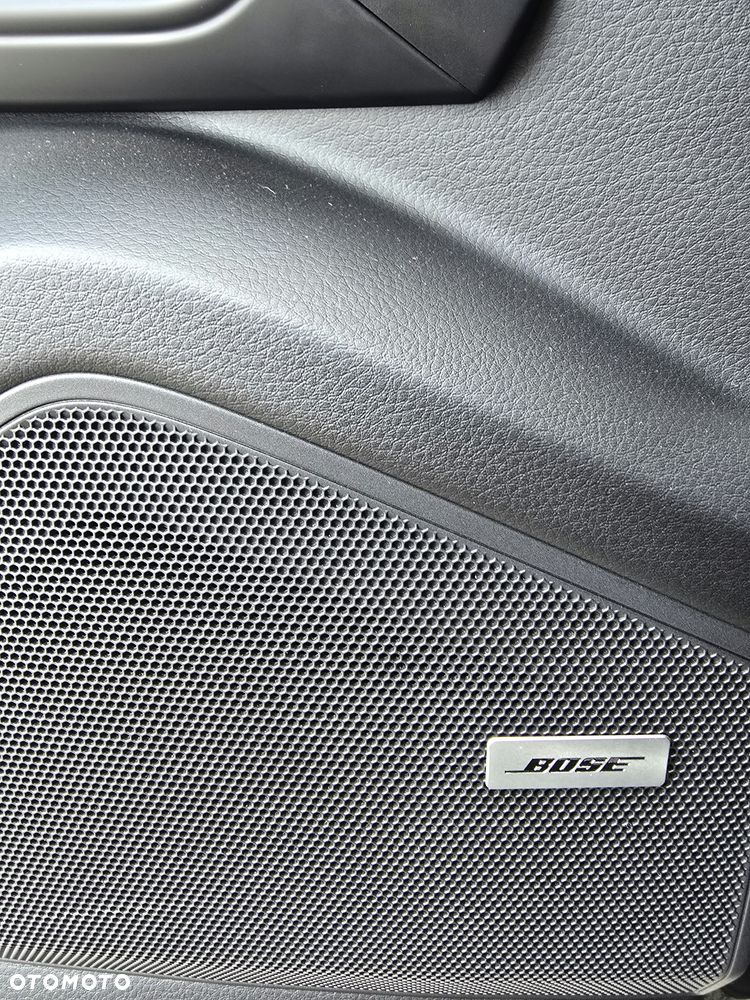 Porsche Cayenne S Tiptronic S Platinum Edition - 32