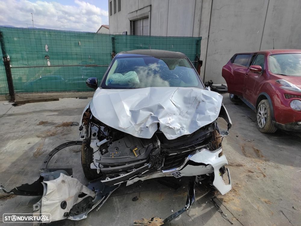 CHARRIOT TRASEIRO RENAULT CAPTUR II - 1