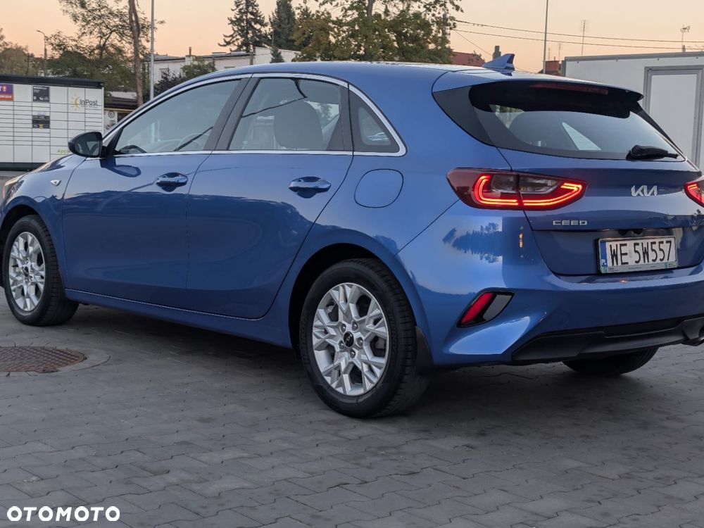 Kia Ceed - 4