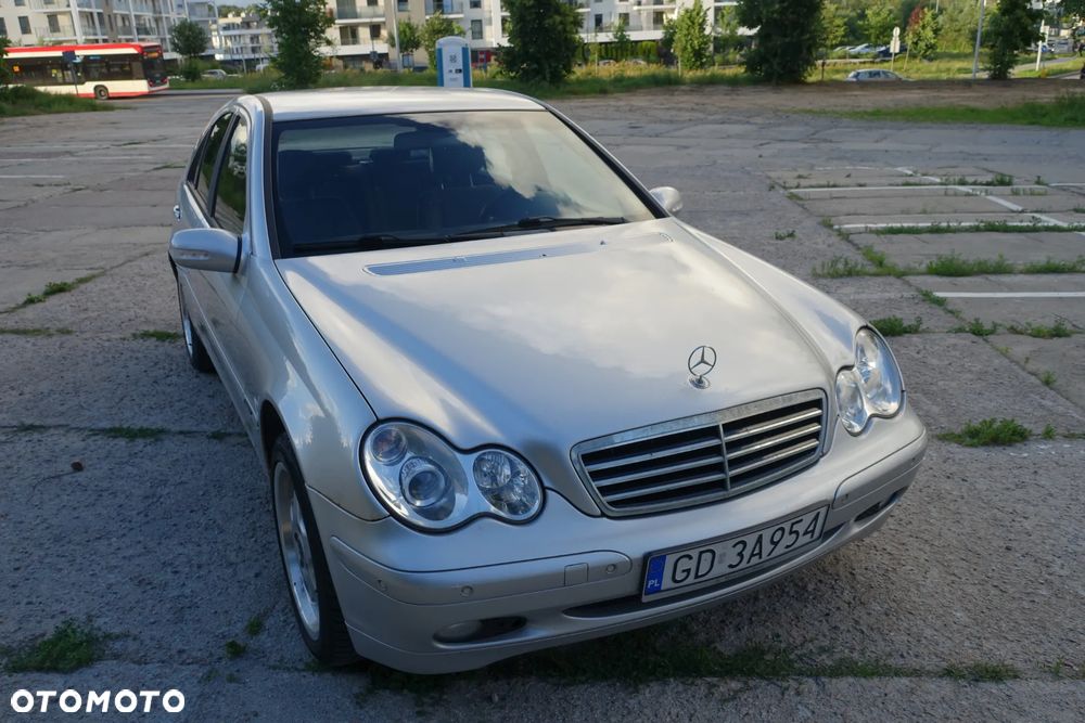 Mercedes-Benz Klasa C 200 CDI Classic - 1