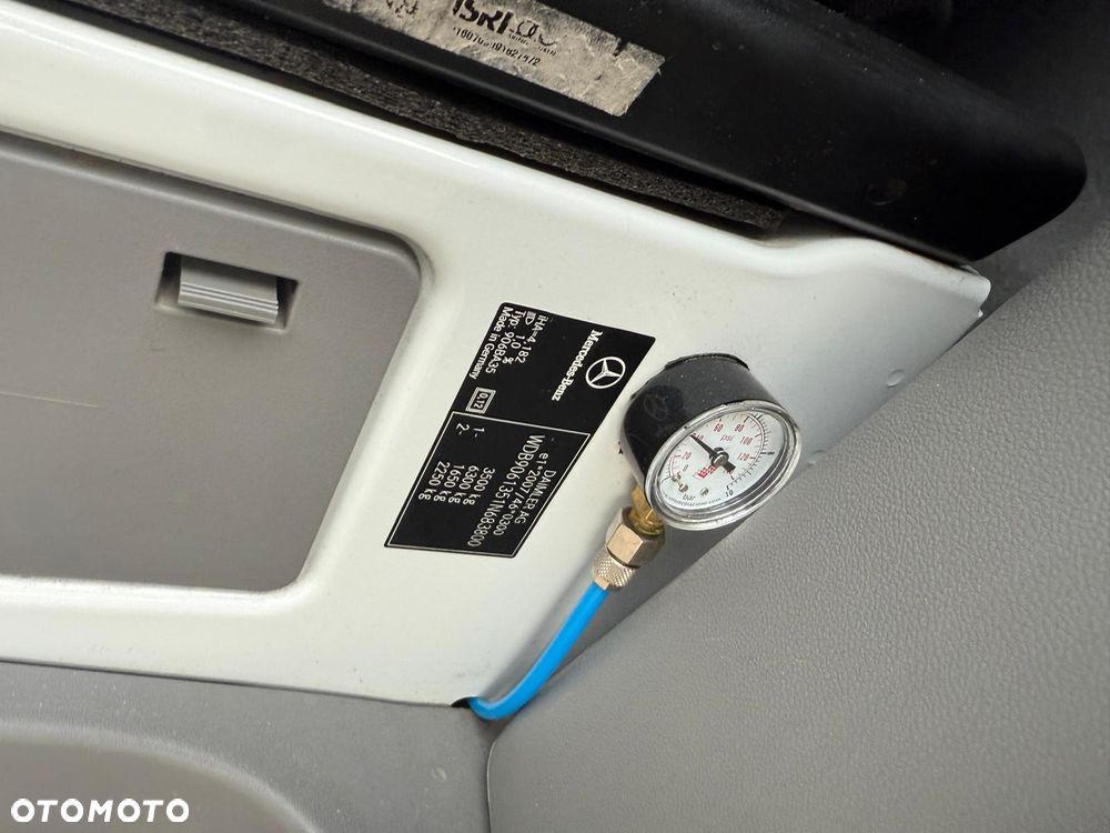 Mercedes-Benz Sprinter 316 CDI, 2.2 163KM, Kontener + winda, Zadbany - 20