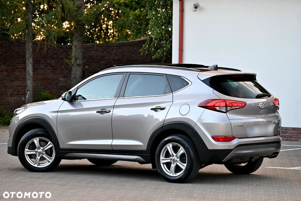 Hyundai Tucson 2.0 CRDI Premium 4WD - 22