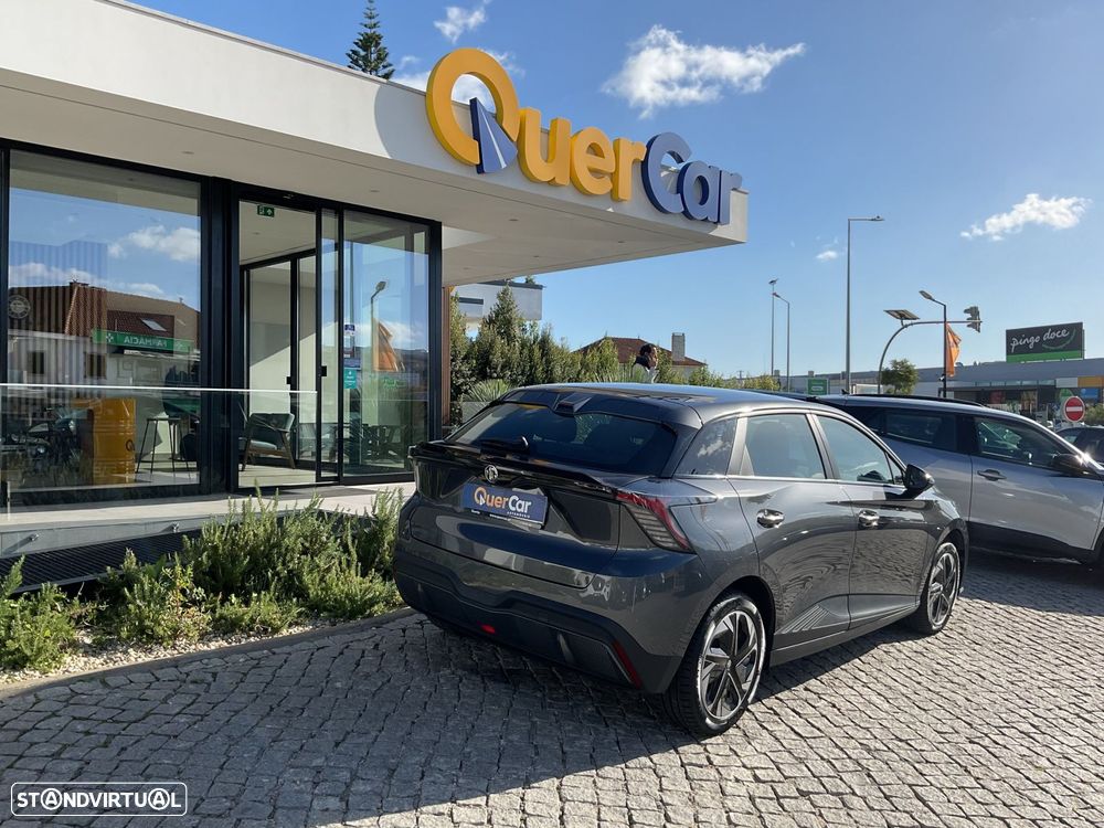 MG MG4 51 kWh Standard - 12