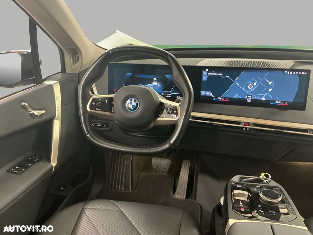 BMW iX xDrive40 - 6