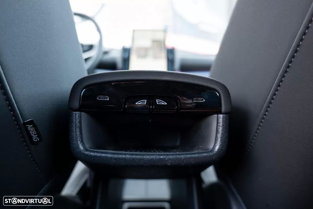 Volvo EX30 69 kWh Single Motor Extended Range Ultra - 23