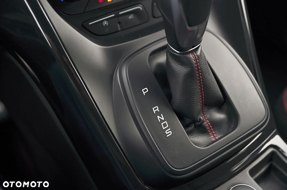 Ford Kuga 2.0 TDCi AWD ST-Line Black - 27