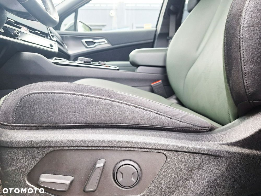 Kia Sportage 1.6 T-GDI HEV Anniversary 2WD - 13