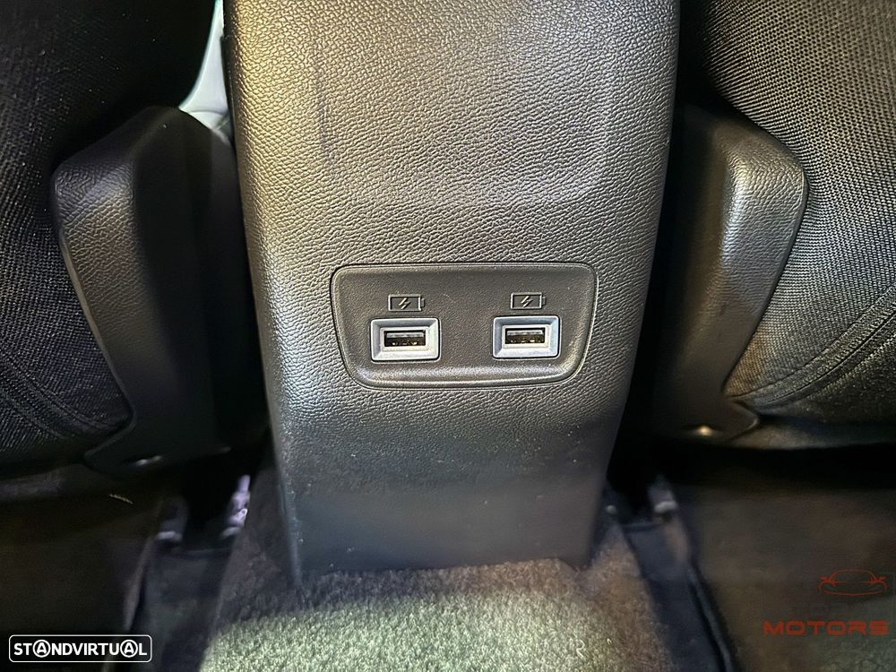 Peugeot 2008 1.2 PureTech Allure Pack - 37