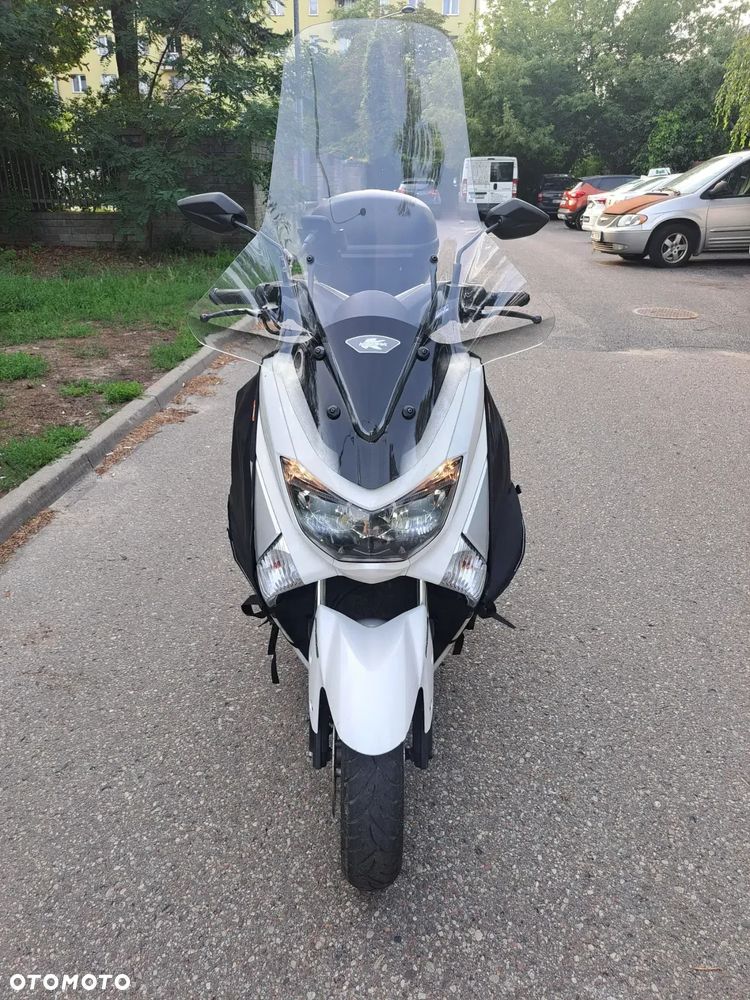 Yamaha NMAX - 5