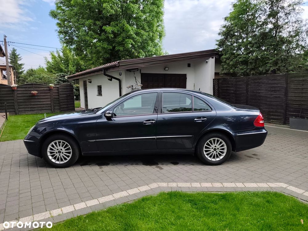 Mercedes-Benz Klasa E - 33