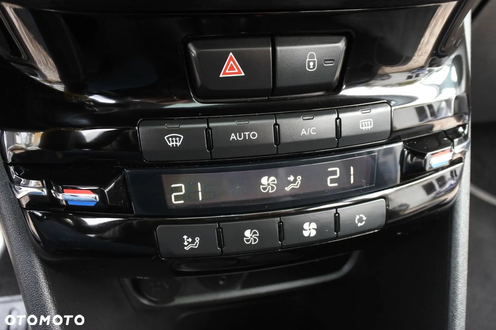 Peugeot 2008 PureTech 110 Stop&Start EAT6 Allure - 18