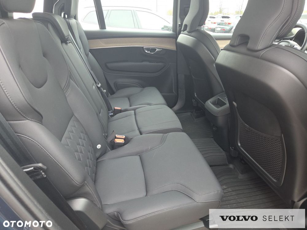 Volvo XC 90 - 13