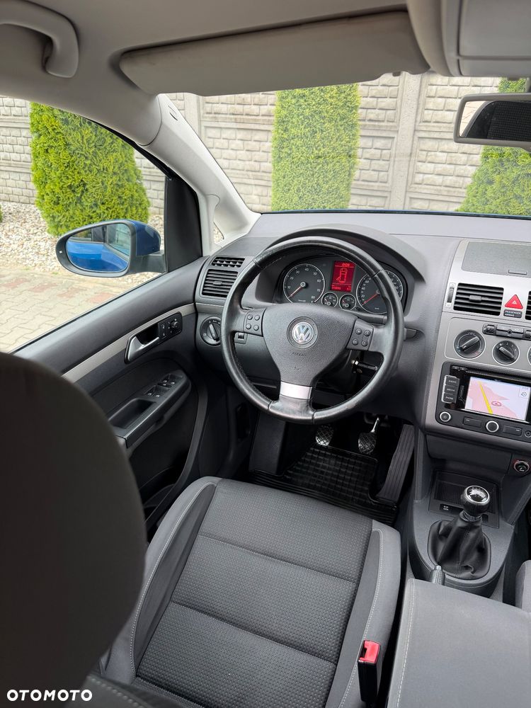 Volkswagen Touran 1.4 TSI Freestyle - 30