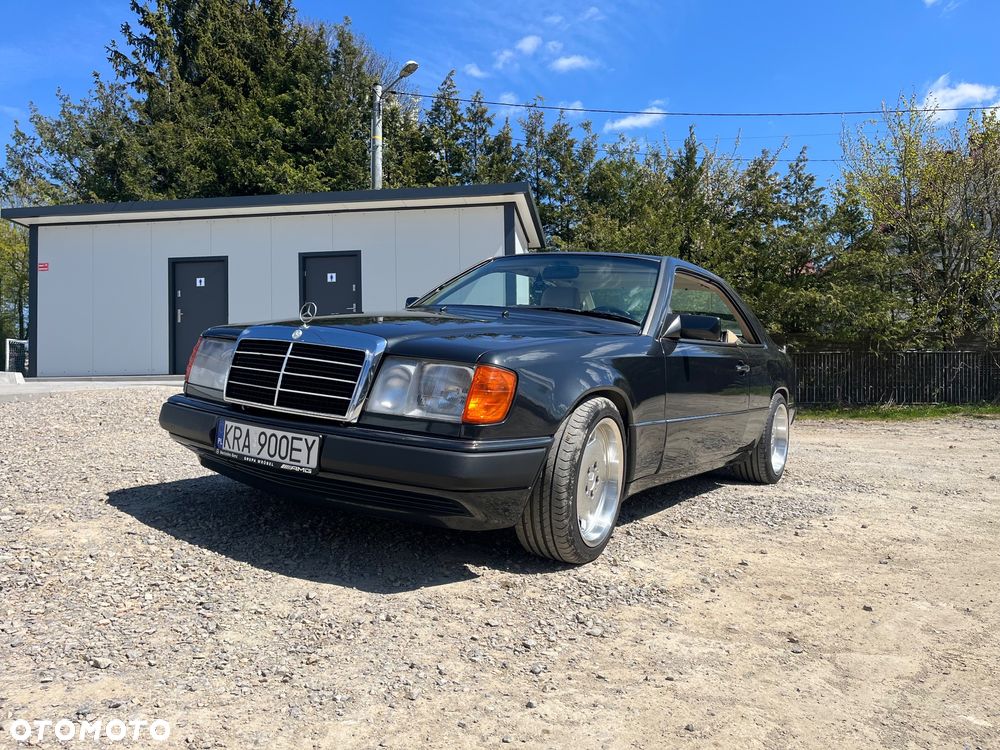 Mercedes-Benz W124 (1984-1993) - 1