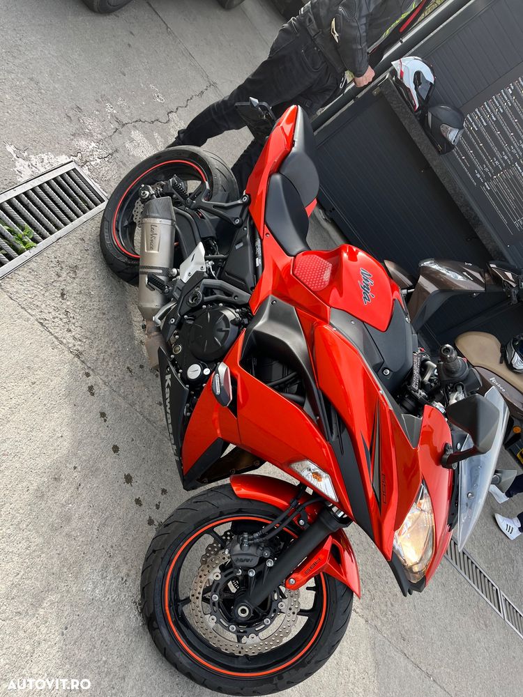 Kawasaki Ninja 650 - 2