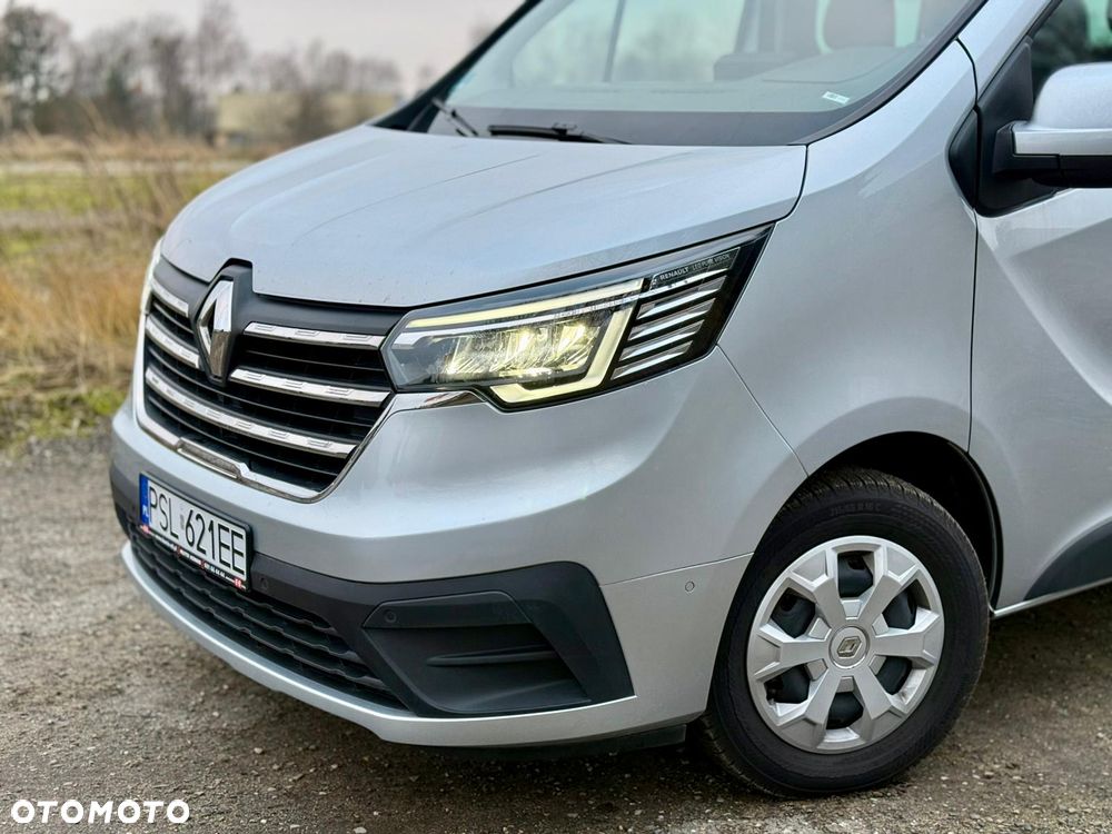 Renault Trafic 2.0 dCi EDC - 7