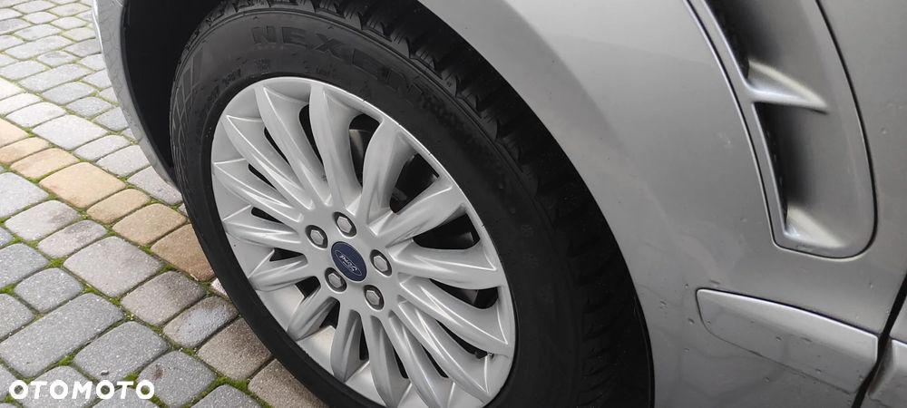 Ford S-Max 2.0 TDCi DPF Business Edition - 31