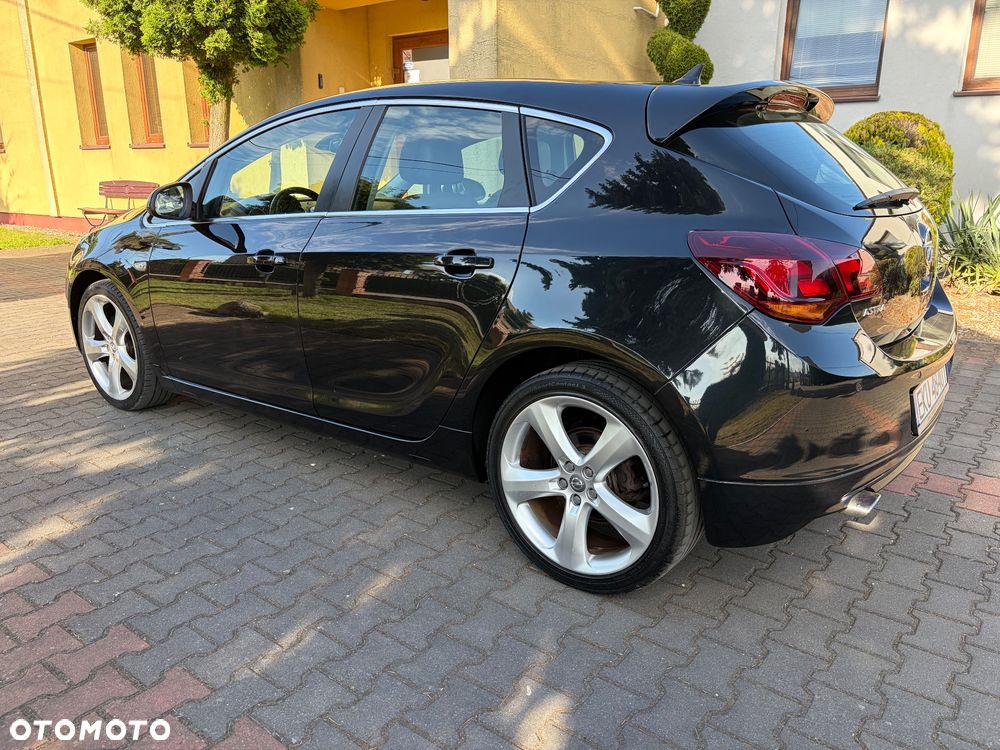 Opel Astra 1.4 Turbo - 14