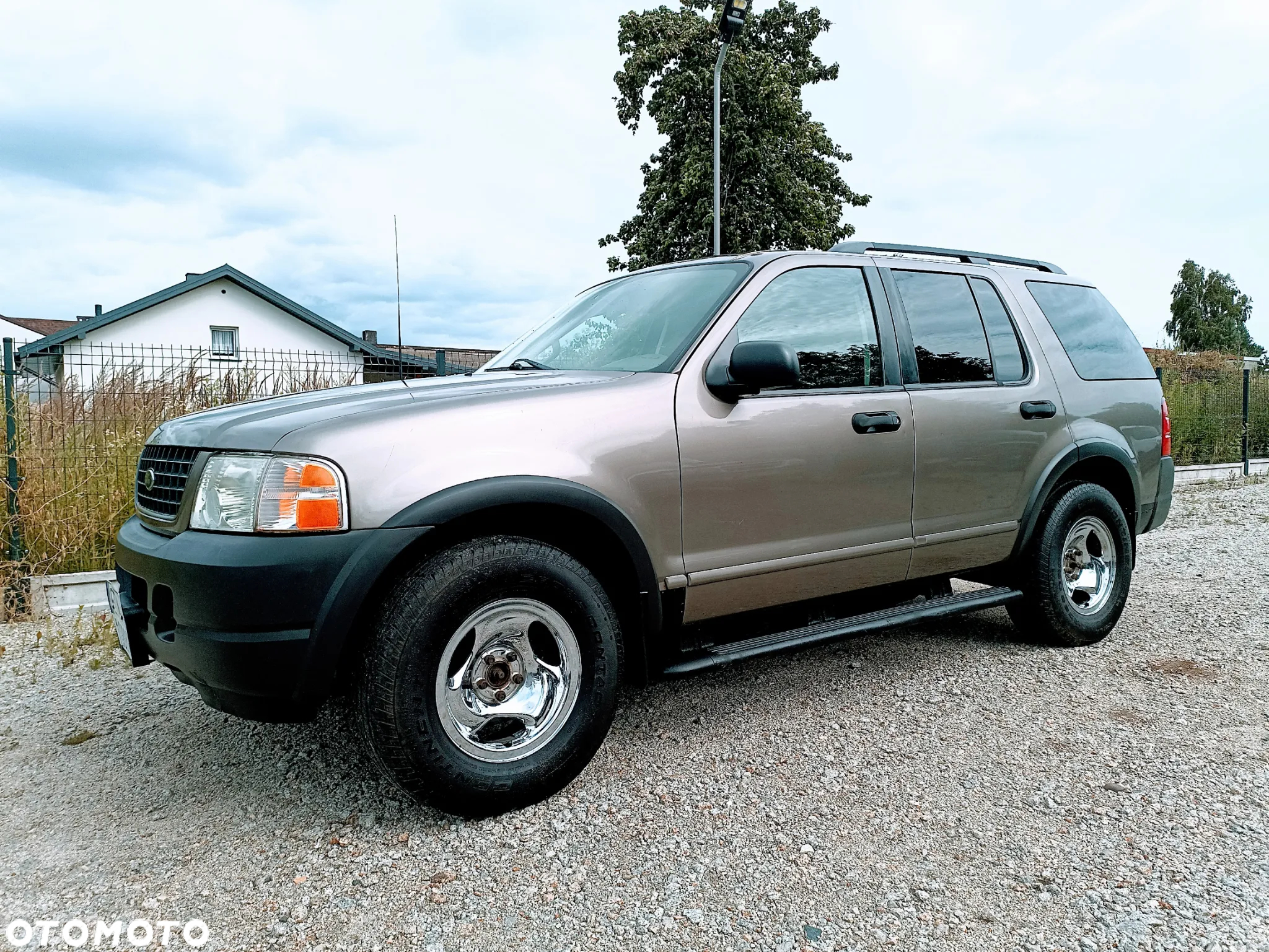 Ford Explorer 4.0 4WD - 2