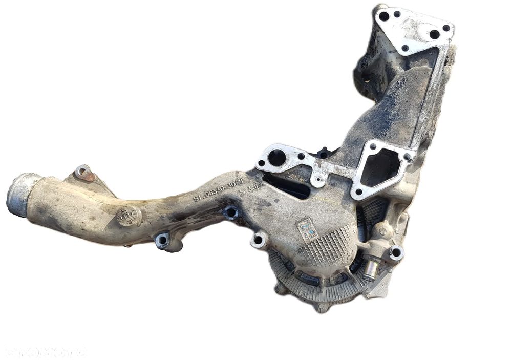 OBUDOWA POMPY POMPA WODY MAN TGX TGA TGS * - 3