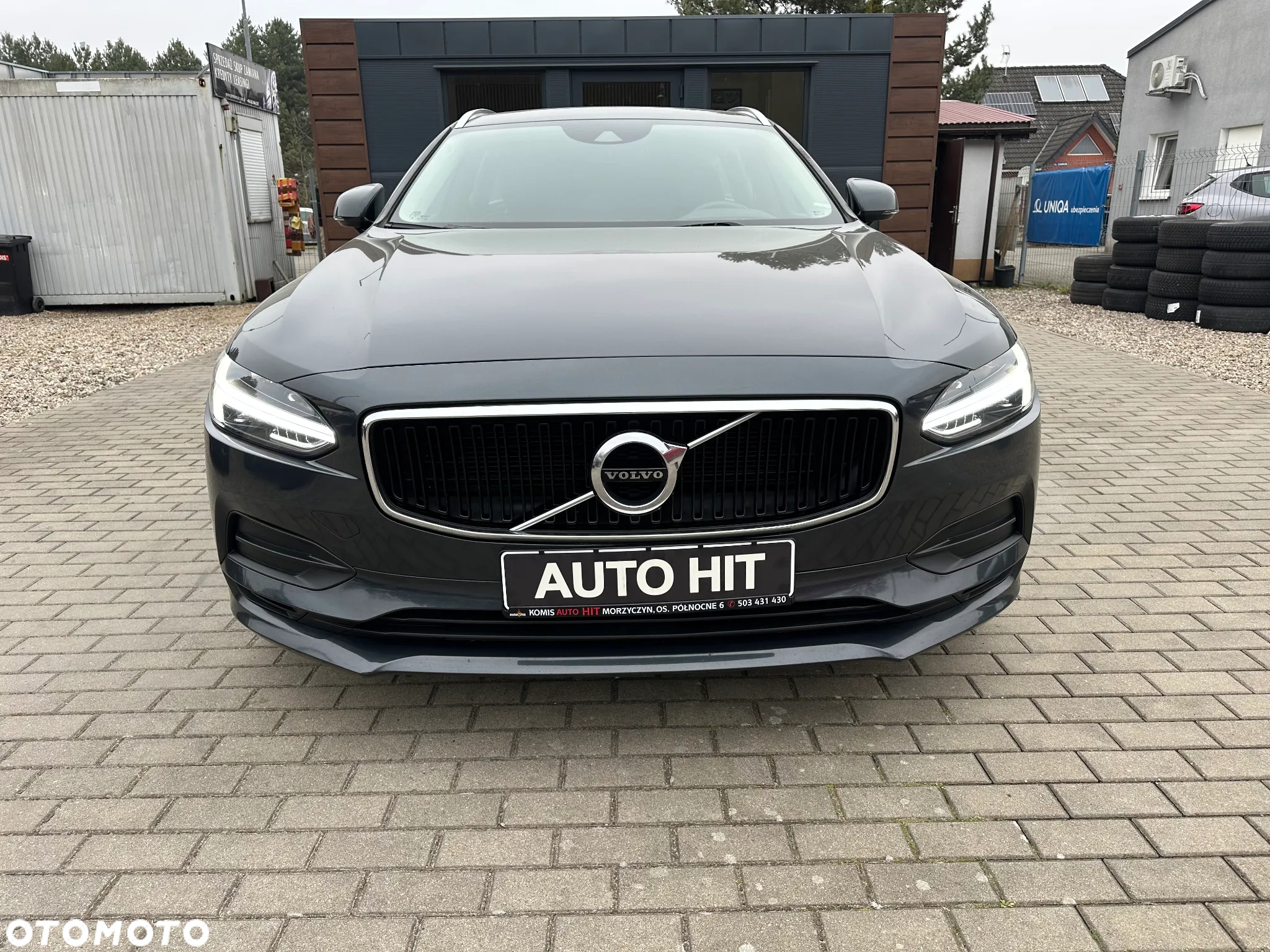 Volvo V90 D3 Momentum Pro - 8
