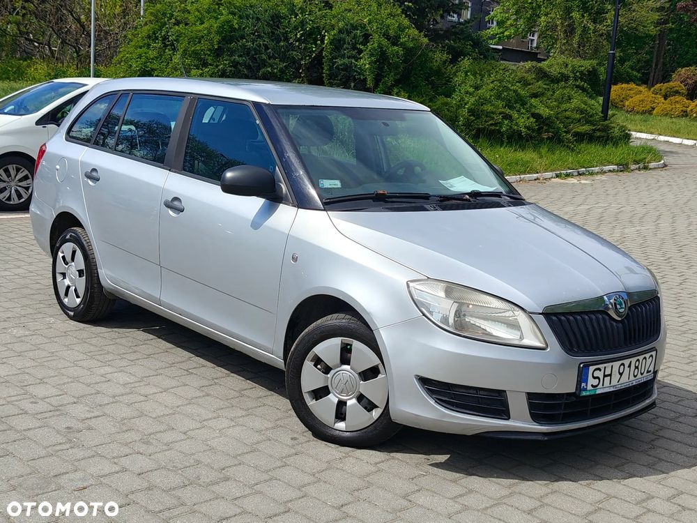 Skoda Fabia 1.6 TDI DPF Ambiente - 2