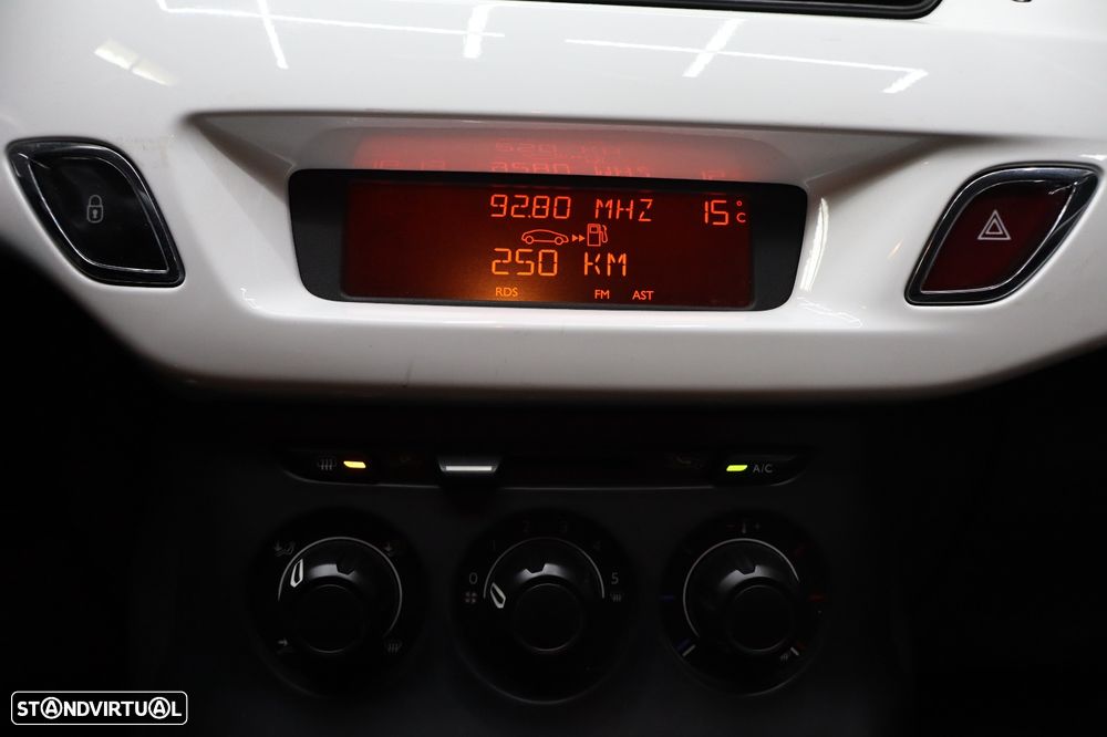 Citroën C3 Pure Tech Feel - 15