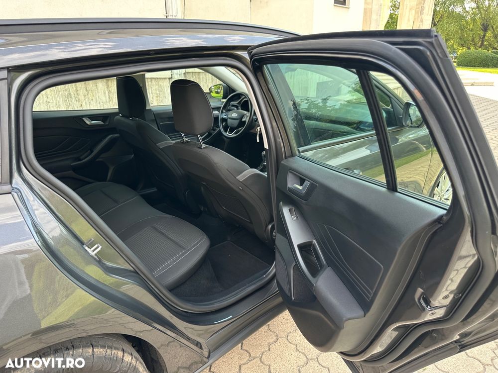 Ford Focus 1.5 EcoBlue Titanium - 30