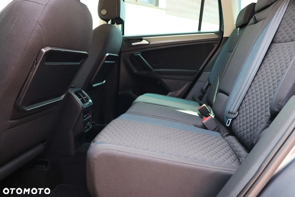 Volkswagen Tiguan 2.0 TDI SCR IQ.DRIVE - 22