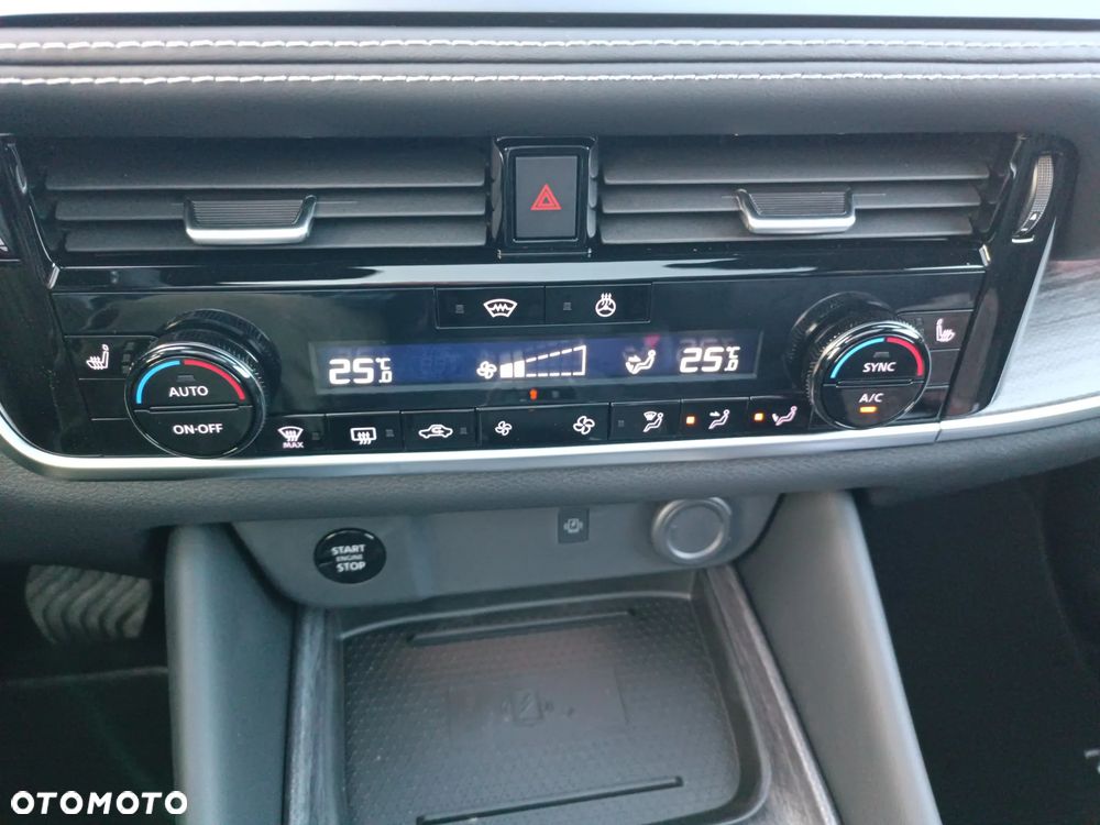Nissan Qashqai 1.3 DIG-T MHEV Tekna Xtronic - 22