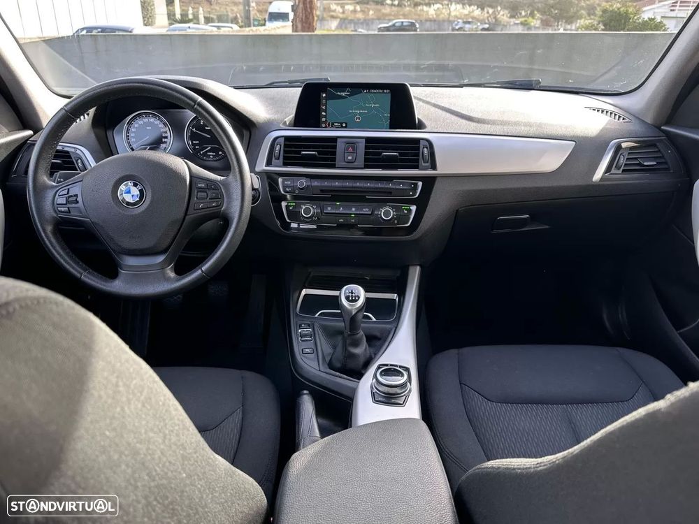 BMW 116 d Line Sport - 33