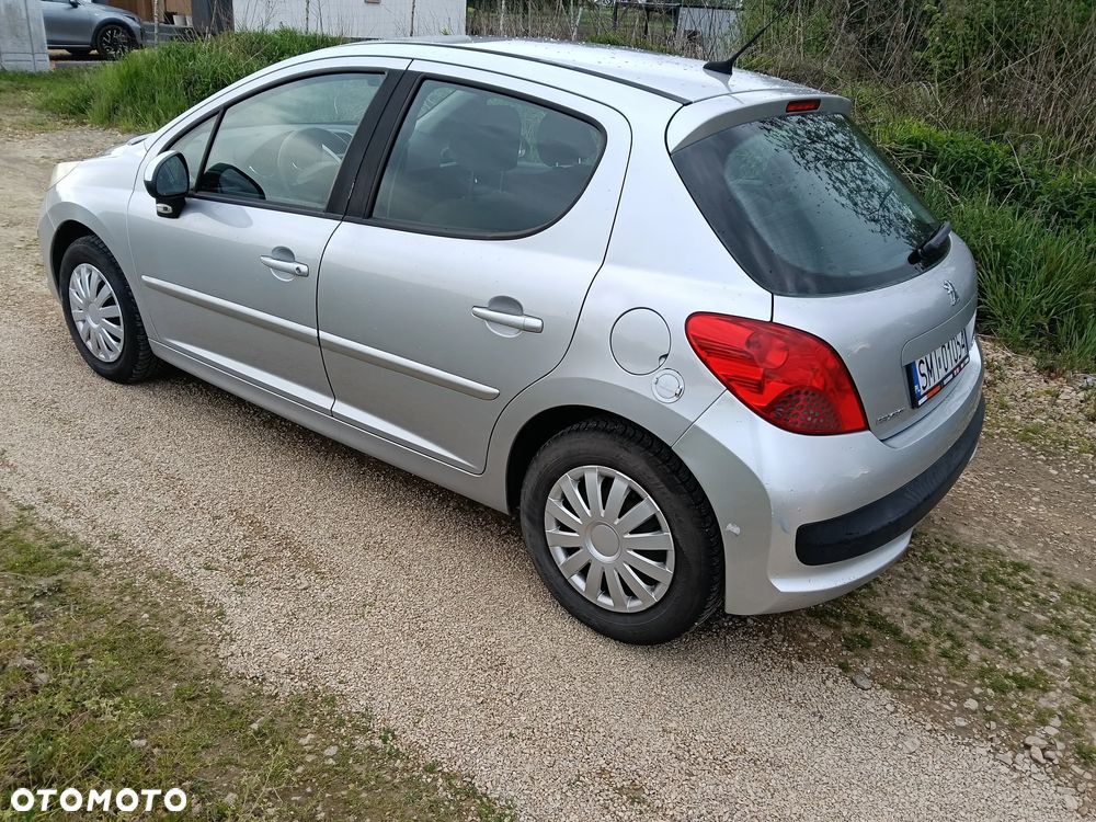 Peugeot 207 1.6 - 4