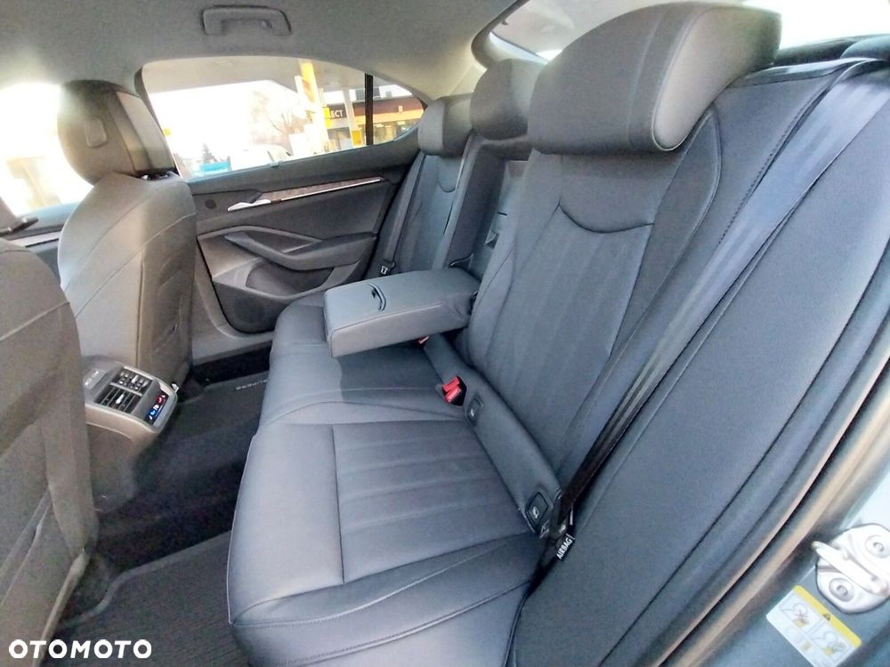 Skoda Superb 2.0 TSI 4x4 L&K DSG - 12