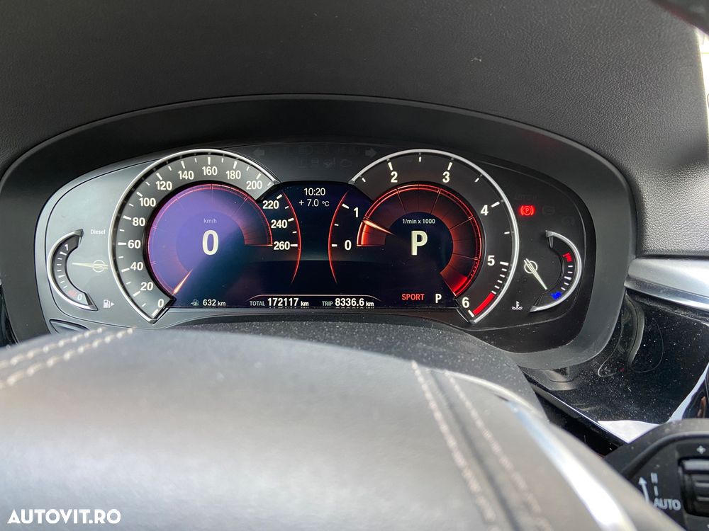 BMW Seria 5 520d AT - 7