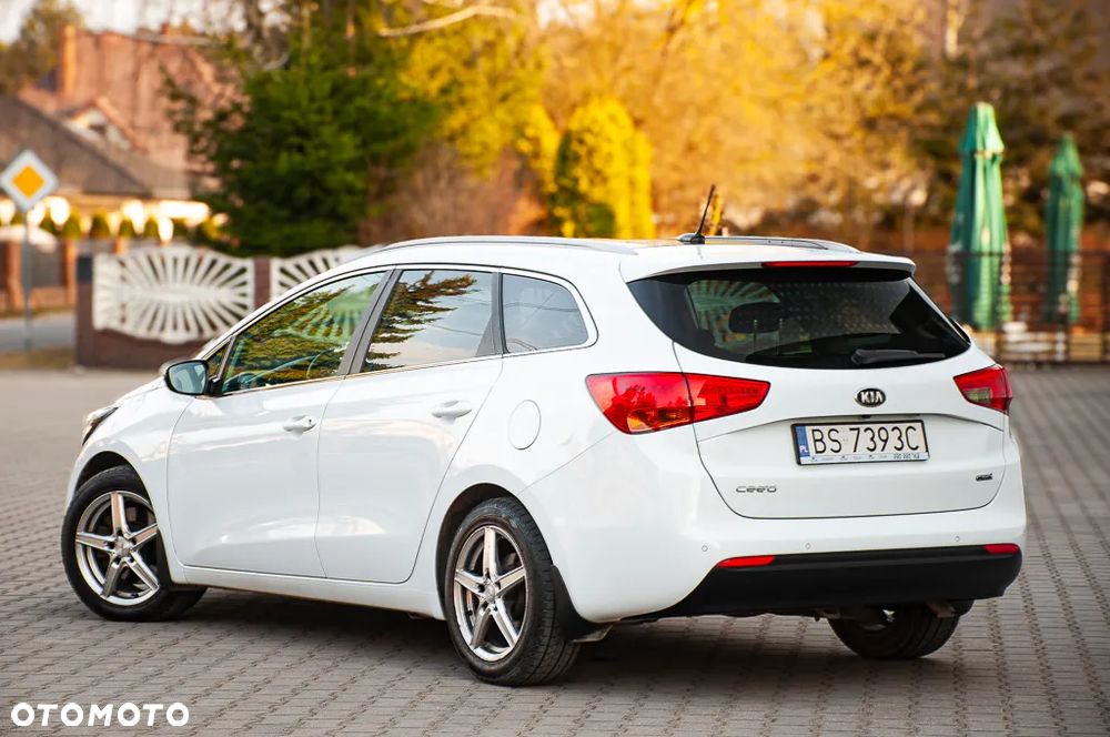 Kia Ceed 1.6 CRDi L Business Line - 3