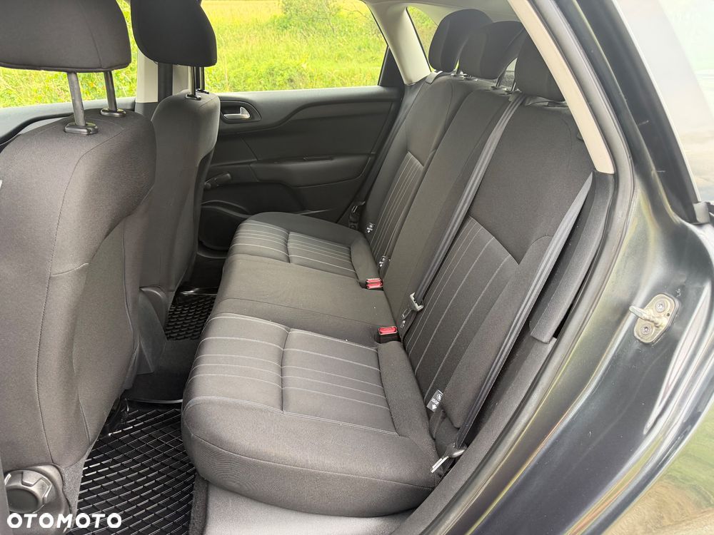 Citroën C4 VTi 95 Attraction - 7