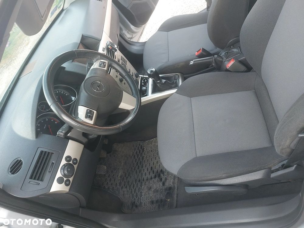 Opel Astra 1.6 Enjoy - 7