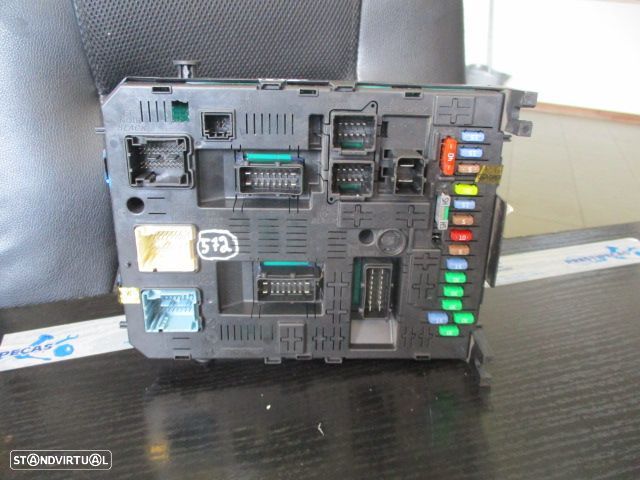Caixa Fusiveis 281164872 CITROEN BERLINGO 2011 1.6HDI - 2