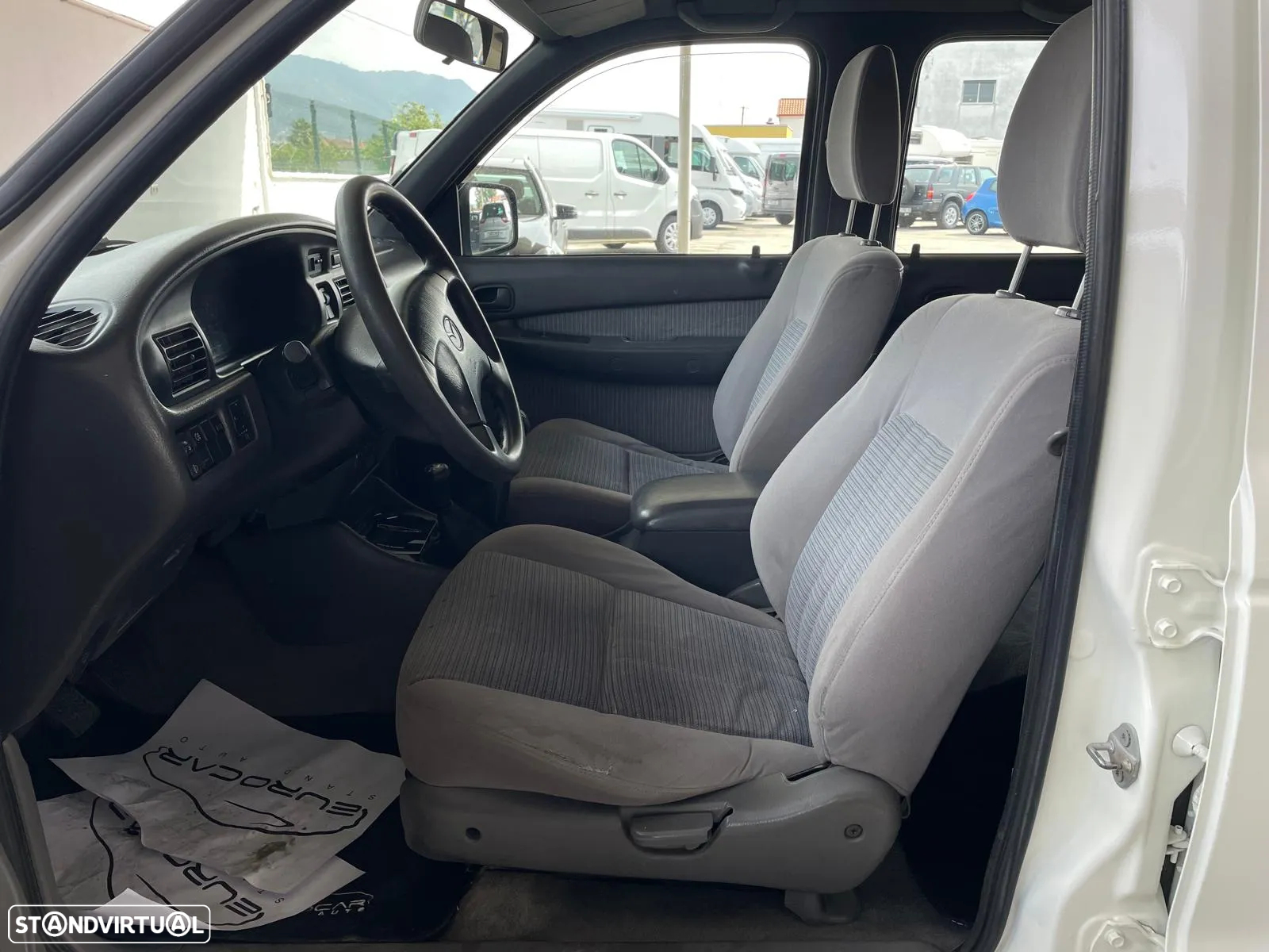 Mazda B 2500 2.5 TD CD - 9