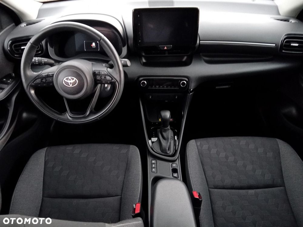 Toyota Yaris - 17