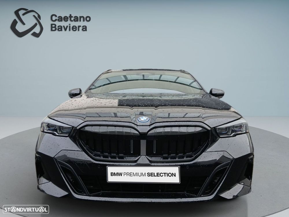 BMW 530 e Pack Desportivo M - 2