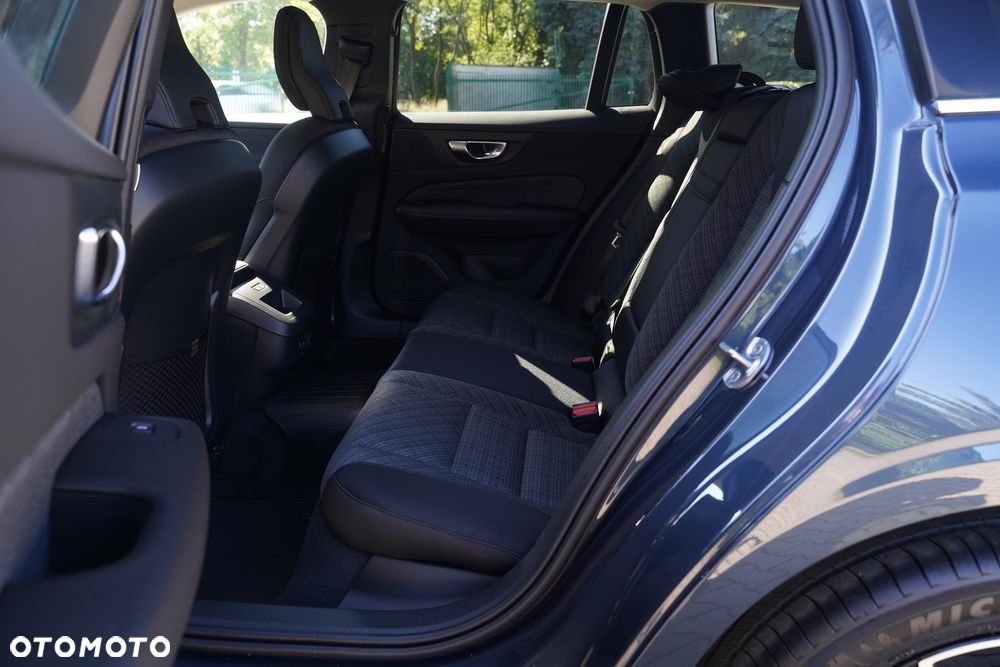 Volvo V60 B4 B Core - 9