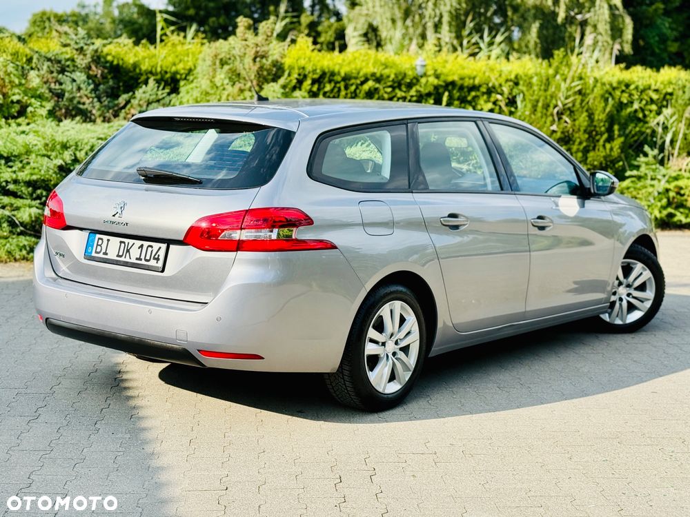 Peugeot 308 - 4
