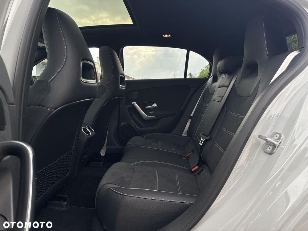 Mercedes-Benz Klasa A 200 d AMG Line 8G-DCT - 17